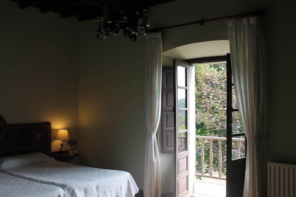 Hotel Palacio Conde Toreno Salas  Δωμάτιο φωτογραφία
